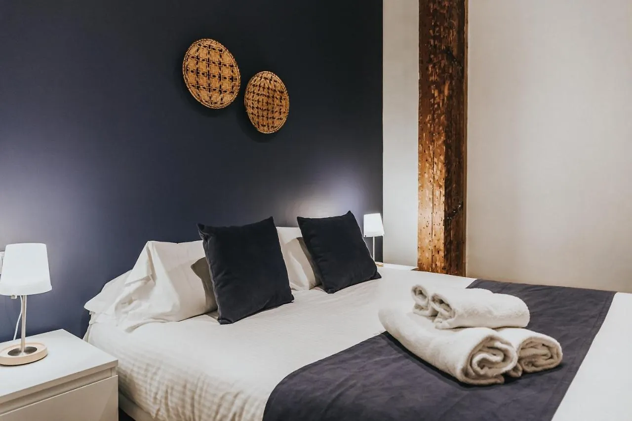 Apartment Holidays2Malaga Beatas 3 Bedroom & French Balcony