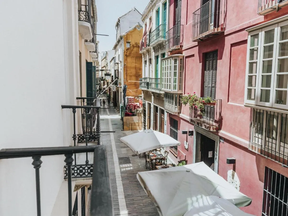 Holidays2Malaga Beatas 3 Bedroom & French Balcony شقة مالقة